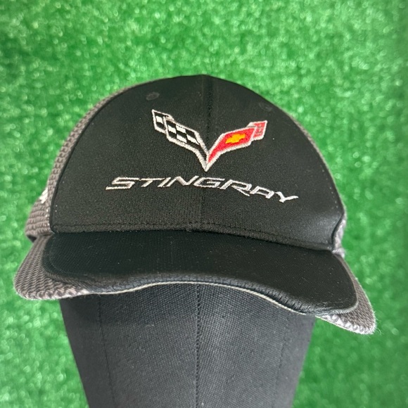 Black Hat - Picture 1 of 8
